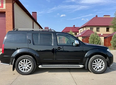Nissan Pathfinder, 2011г, полный привод, автомат