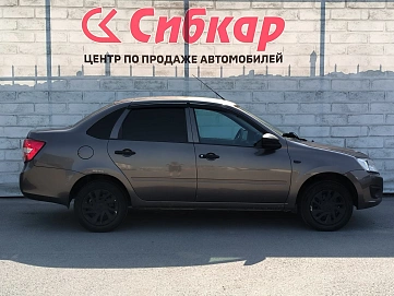 Lada (ВАЗ) Granta, 2015г, передний привод, механика