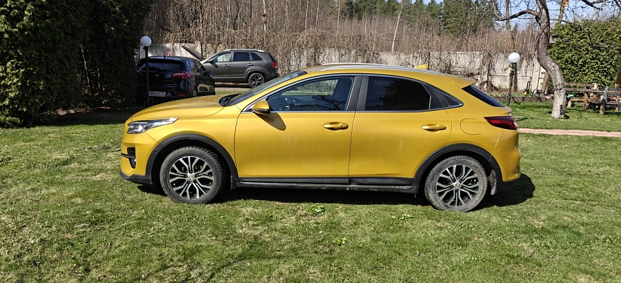 Kia XCeed, 2021г., передний привод, робот