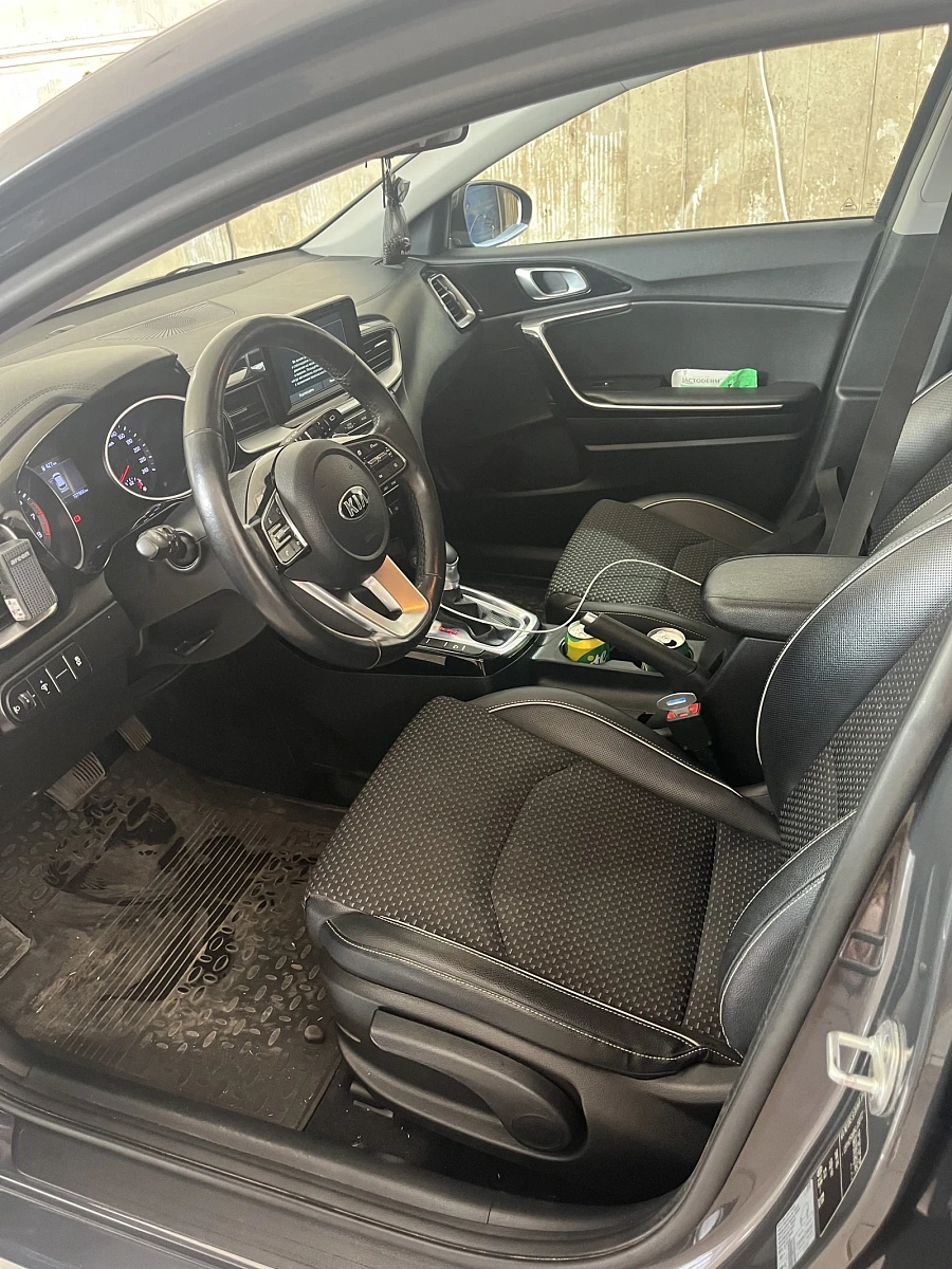 Kia Ceed, 2018г., передний привод, автомат