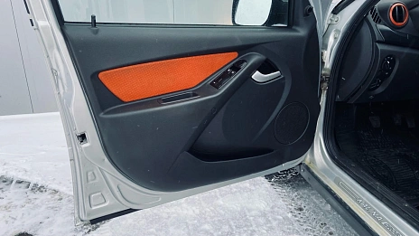 Lada (ВАЗ) , 2015г., передний привод, механика