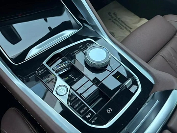 BMW X6, 2025г, полный привод, автомат