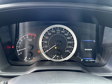 Toyota Corolla, 2022г, передний привод, вариатор