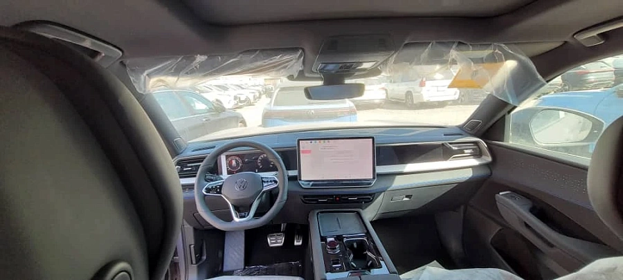 Volkswagen Teramont, 2026г., полный привод, робот