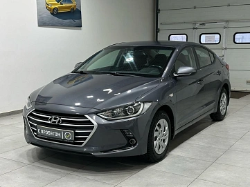 Hyundai Elantra, 2018г, передний привод, автомат