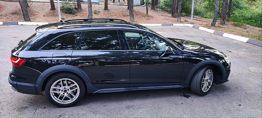 Audi A4 allroad, 2021г., полный привод, робот