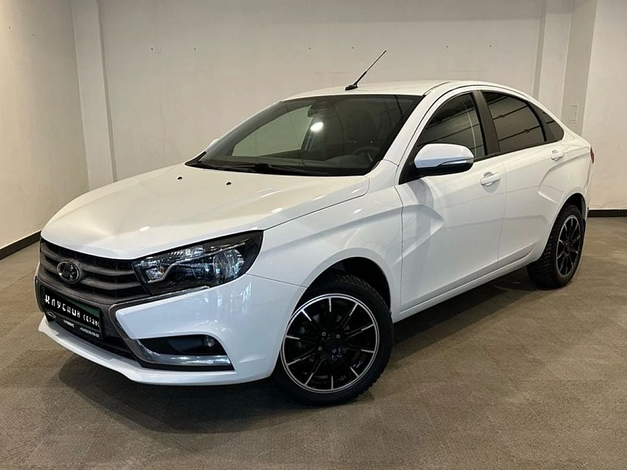 Lada (ВАЗ) Vesta, 2018г., передний привод, механика