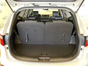 Hyundai Santa Fe, 2014г, передний привод, автомат