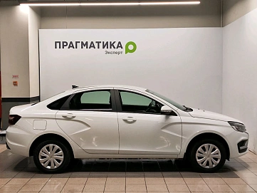 Lada (ВАЗ) Vesta, 2023г, передний привод, механика