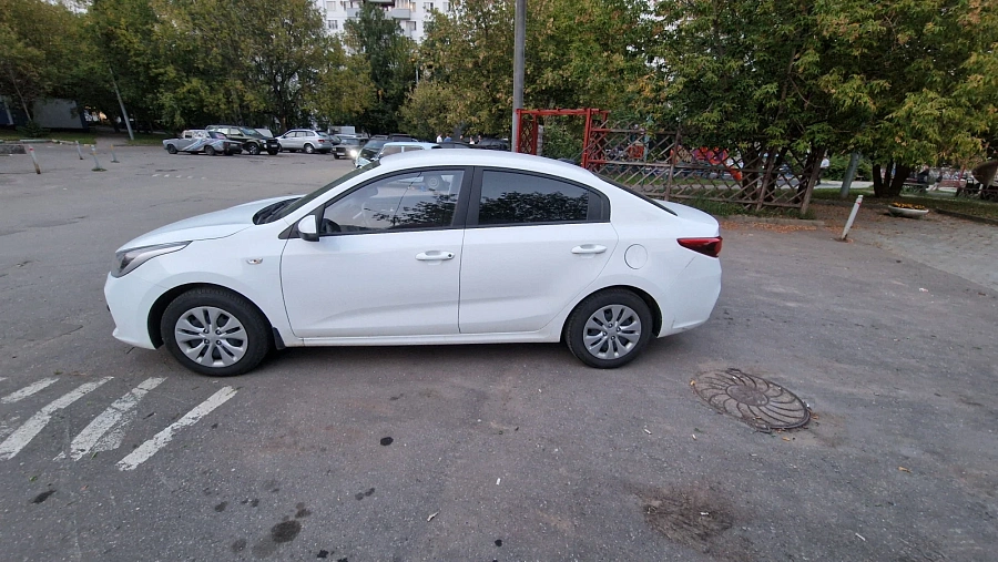 Kia Rio, 2020г., передний привод, автомат