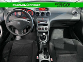 Peugeot , 2010г., передний привод, механика