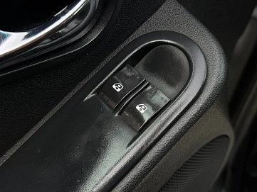 Nissan Terrano, 2015г, передний привод, автомат