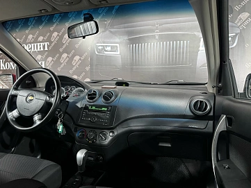 Chevrolet Aveo, 2010г, передний привод, автомат