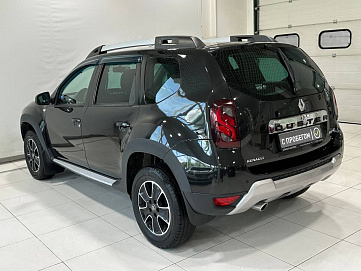 Renault Duster, 2016г, полный привод, механика