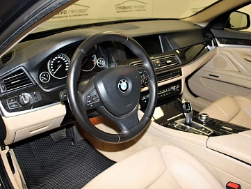BMW , 2012г., передний привод, автомат