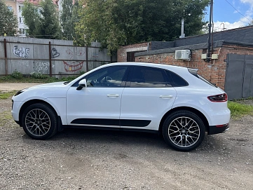 Porsche Macan, 2018г, полный привод, робот