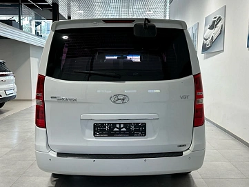 Hyundai Grand Starex, 2015г, полный привод, автомат