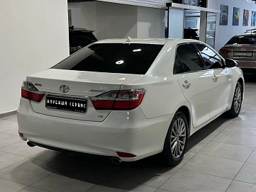 Toyota Camry, 2016г, передний привод, автомат