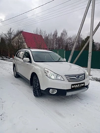 Subaru Outback, 2010г, полный привод, механика