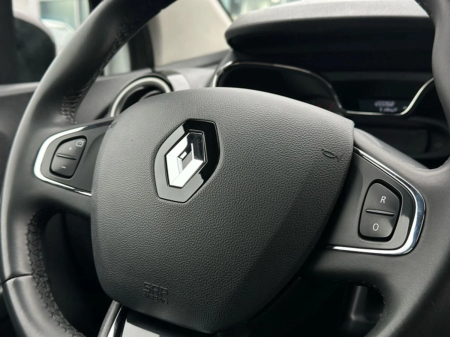Renault Kaptur, 2018г., передний привод, вариатор