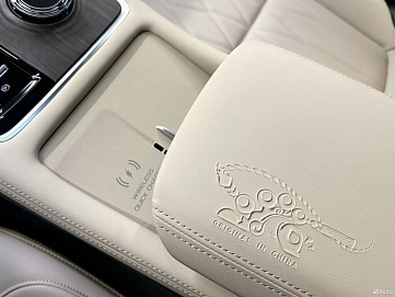 Geely Monjaro, 2024г, передний привод, автомат