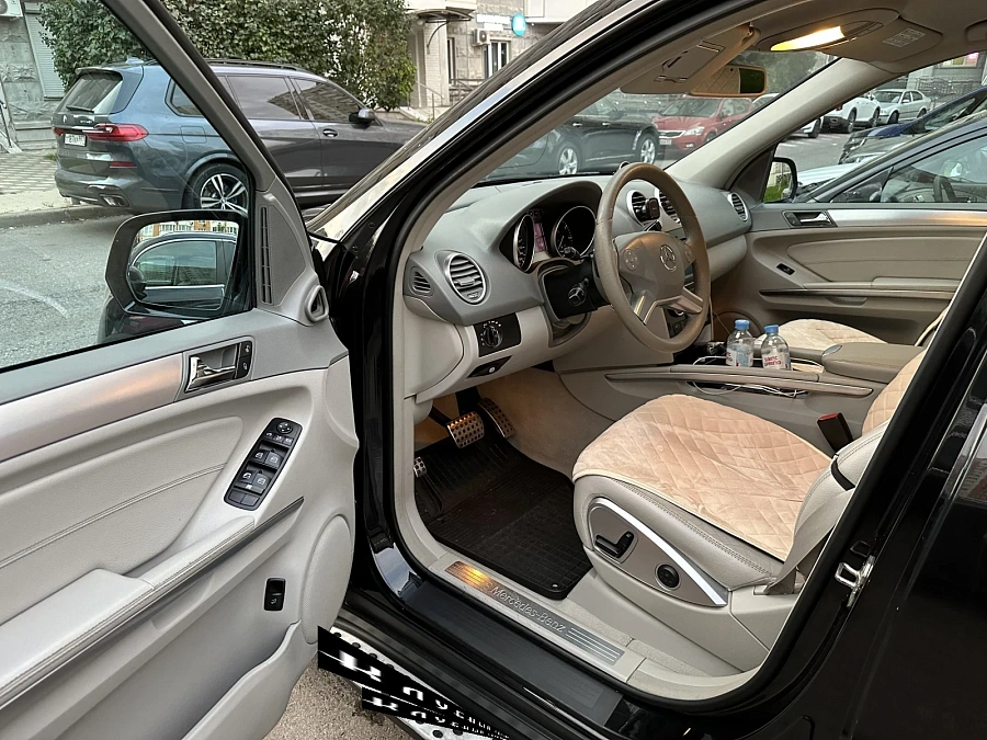 Mercedes-Benz M-Класс, 2008г., полный привод, автомат