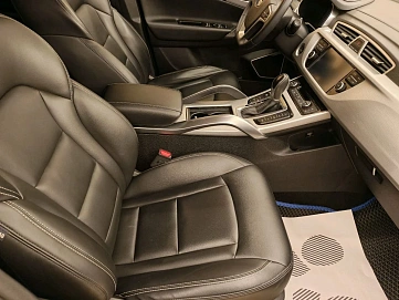 Geely Atlas, 2019г, передний привод, автомат