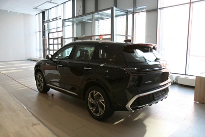 Hongqi HS3, 2025г, передний привод, робот