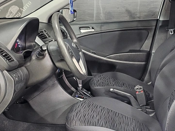 Hyundai Solaris, 2015г, передний привод, автомат