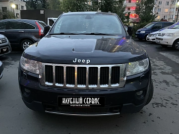 Jeep Grand Cherokee, 2011г, полный привод, автомат