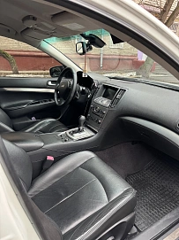 Infiniti G, 2011г, задний привод, автомат