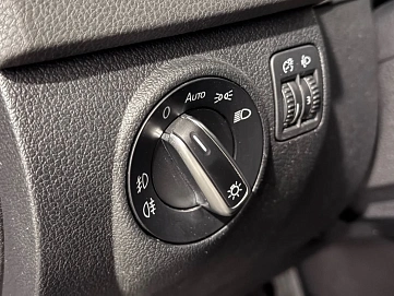 Volkswagen Tiguan, 2015г, передний привод, механика