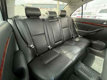 Toyota Avensis, 2005г, передний привод, автомат