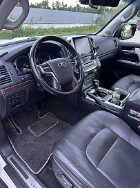Toyota Land Cruiser, 2018г, полный привод, автомат