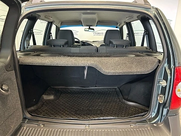 Chevrolet Niva, 2016г, передний привод, механика
