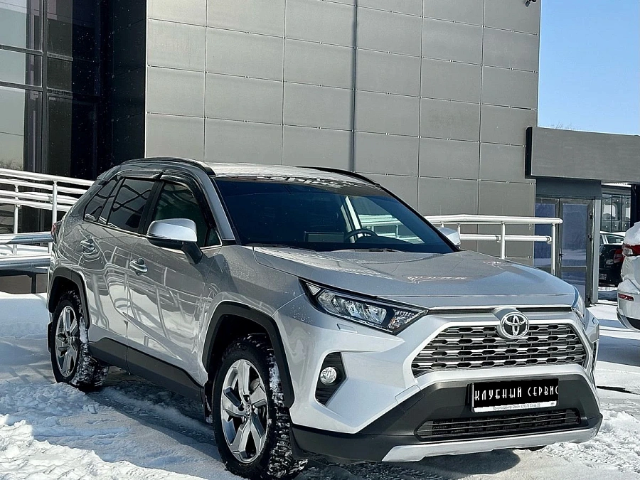 Toyota RAV4, 2021г., передний привод, вариатор
