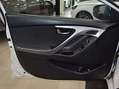 Hyundai Elantra, 2013г., передний привод, автомат