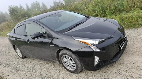 Toyota Prius, 2018г, передний привод, автомат