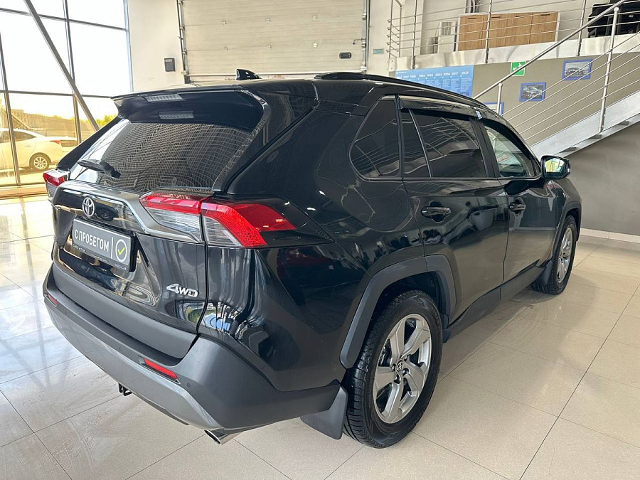Toyota RAV4, 2020г., полный привод, вариатор