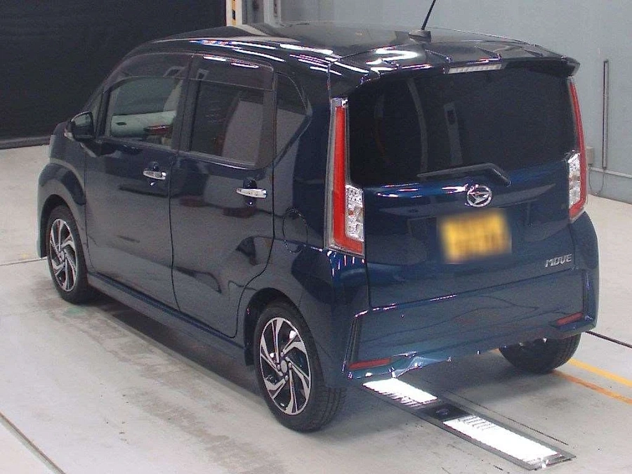 Daihatsu Move, 2022г., передний привод, вариатор