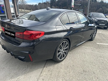 BMW 5 серии, 2017г, полный привод, автомат