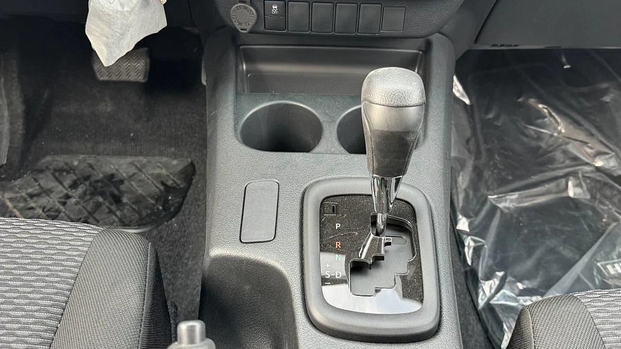 Toyota Hilux, 2024г., полный привод, автомат