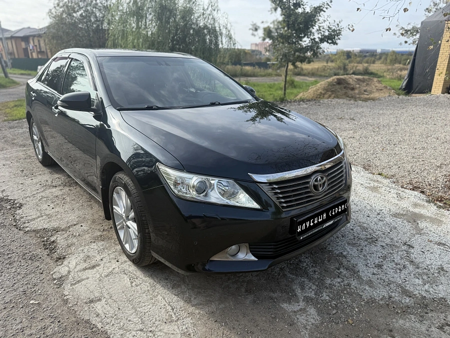 Toyota Camry, 2012г., передний привод, автомат