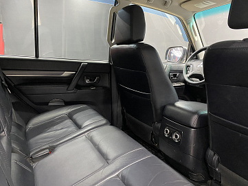 Mitsubishi Pajero, 2011г, полный привод, автомат