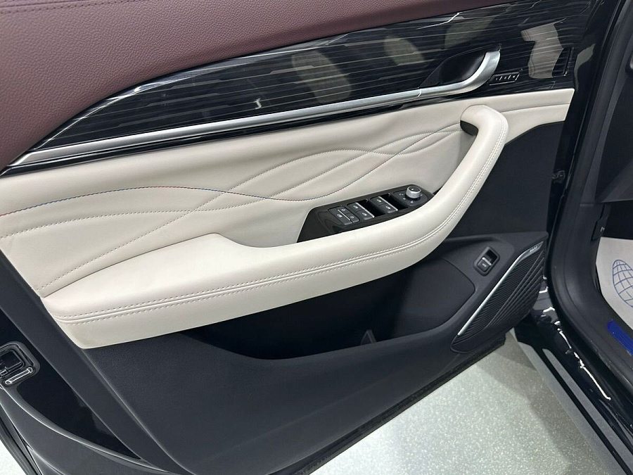 Geely Monjaro, 2024г., полный привод, автомат