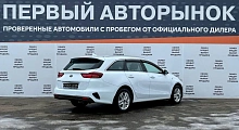 Kia Ceed, 2021г., передний привод, автомат