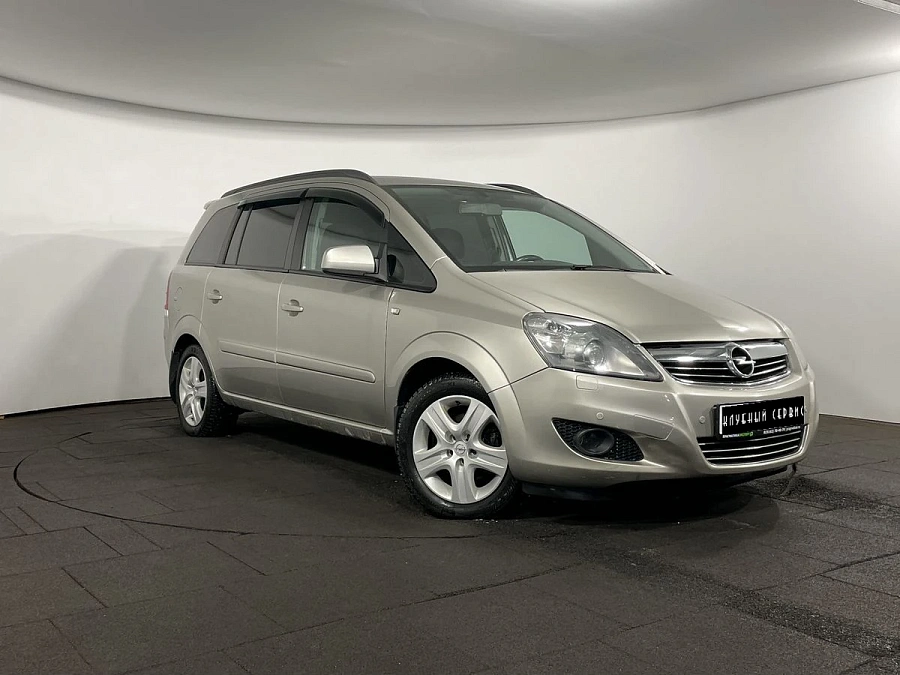 Opel Zafira, 2010г., передний привод, механика