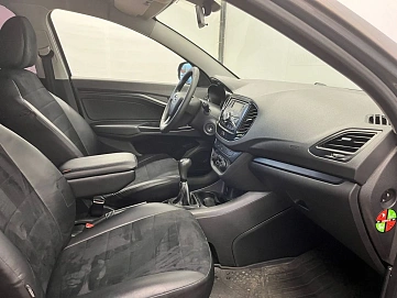 Lada (ВАЗ) Vesta, 2019г, передний привод, механика