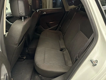 Opel Astra, 2013г, передний привод, механика