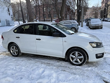 Volkswagen Polo, 2018г, передний привод, механика